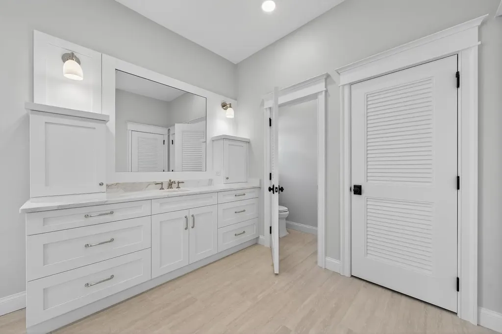 924 Kings Crown Drive Sanibel FL 33957