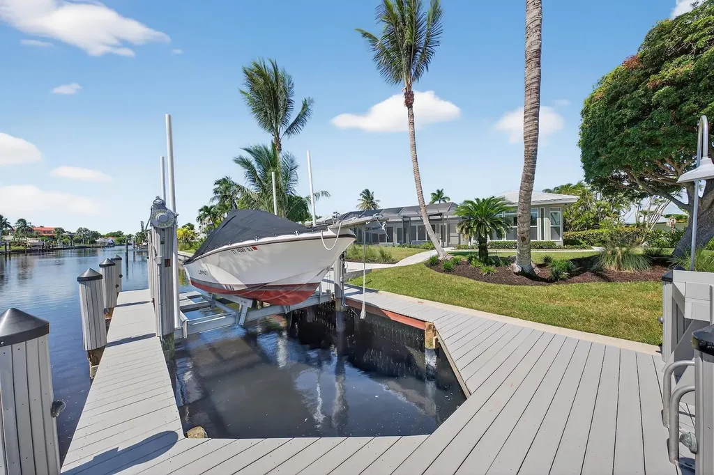 924 Kings Crown Drive Sanibel FL 33957