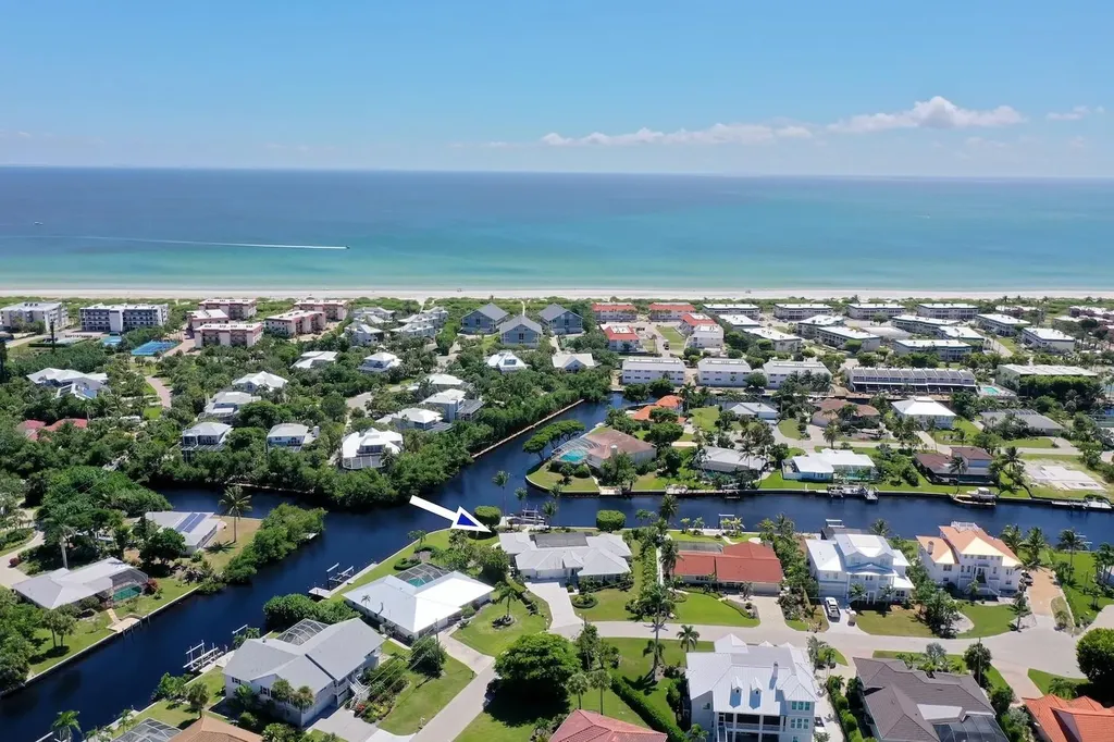 924 Kings Crown Drive Sanibel FL 33957