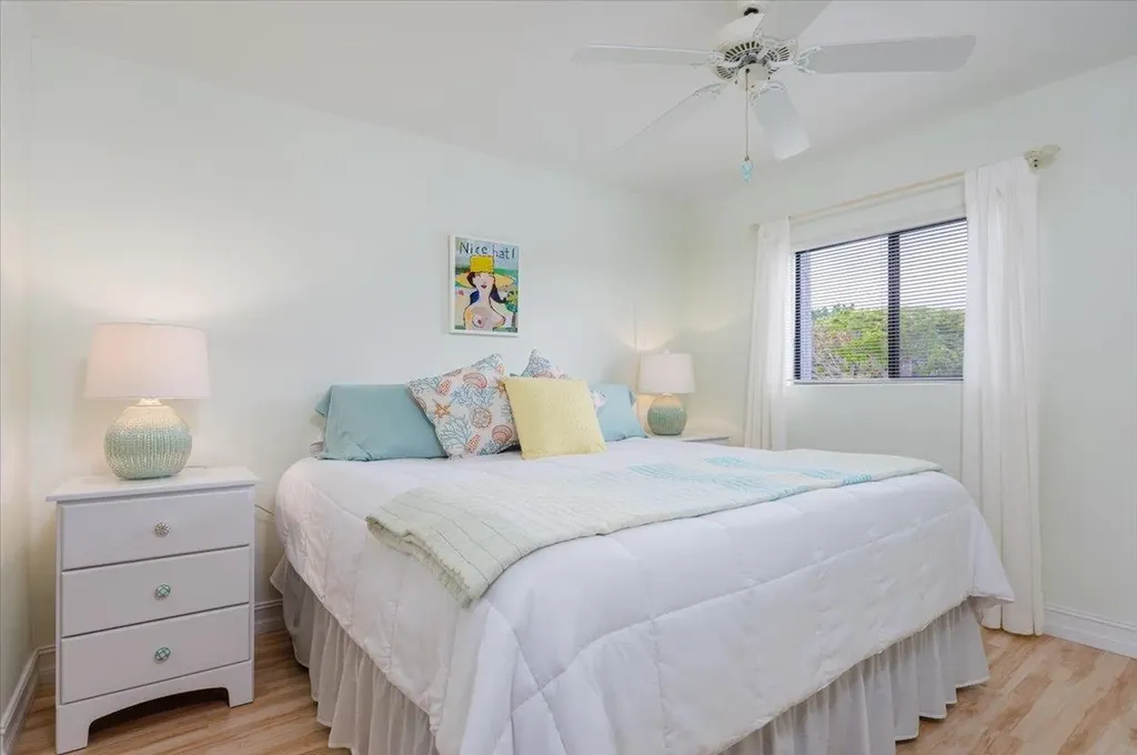 1250 Tennisplace Court Sanibel FL 33957