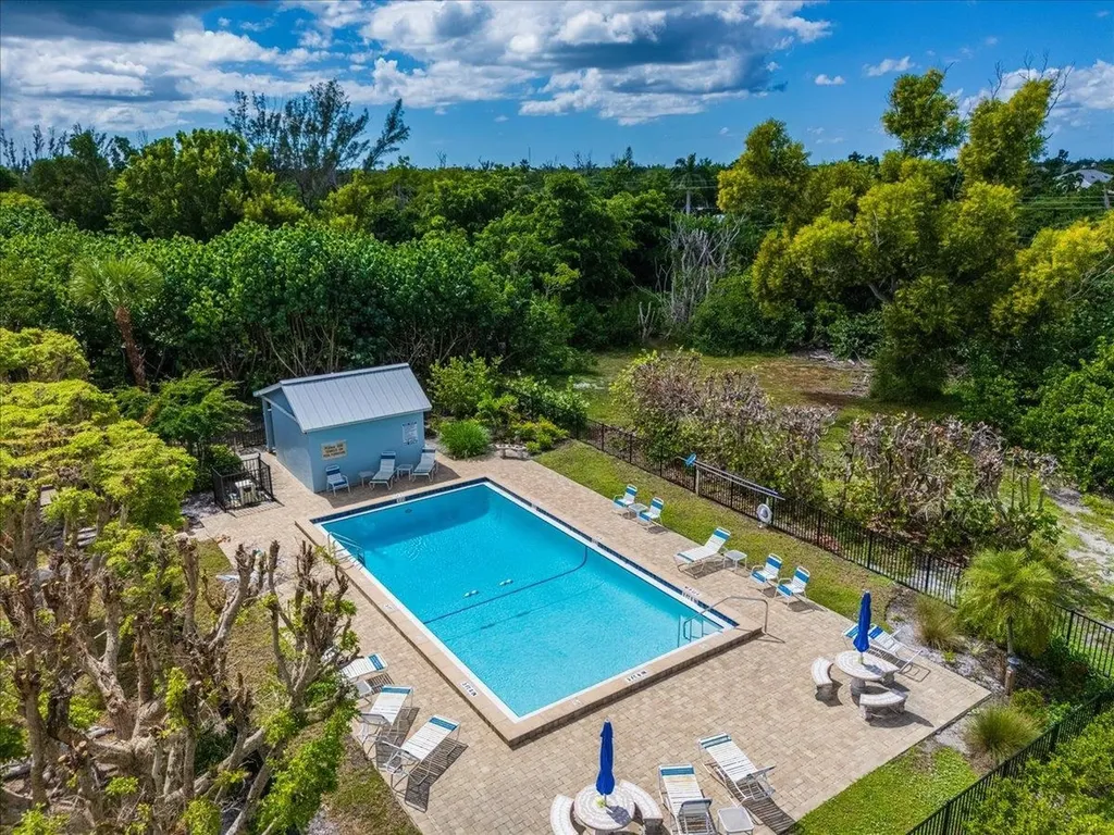 1250 Tennisplace Court Sanibel FL 33957