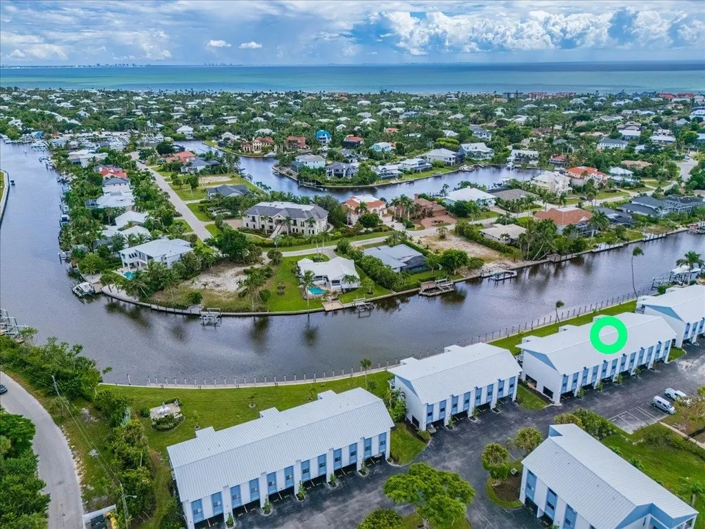 1250 Tennisplace Court Sanibel FL 33957