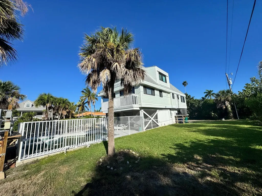 251 Southwinds Drive Sanibel FL 33957