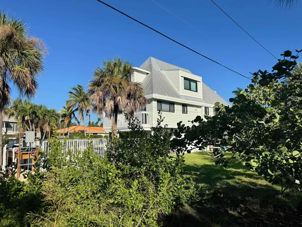 251 Southwinds Drive Sanibel FL 33957