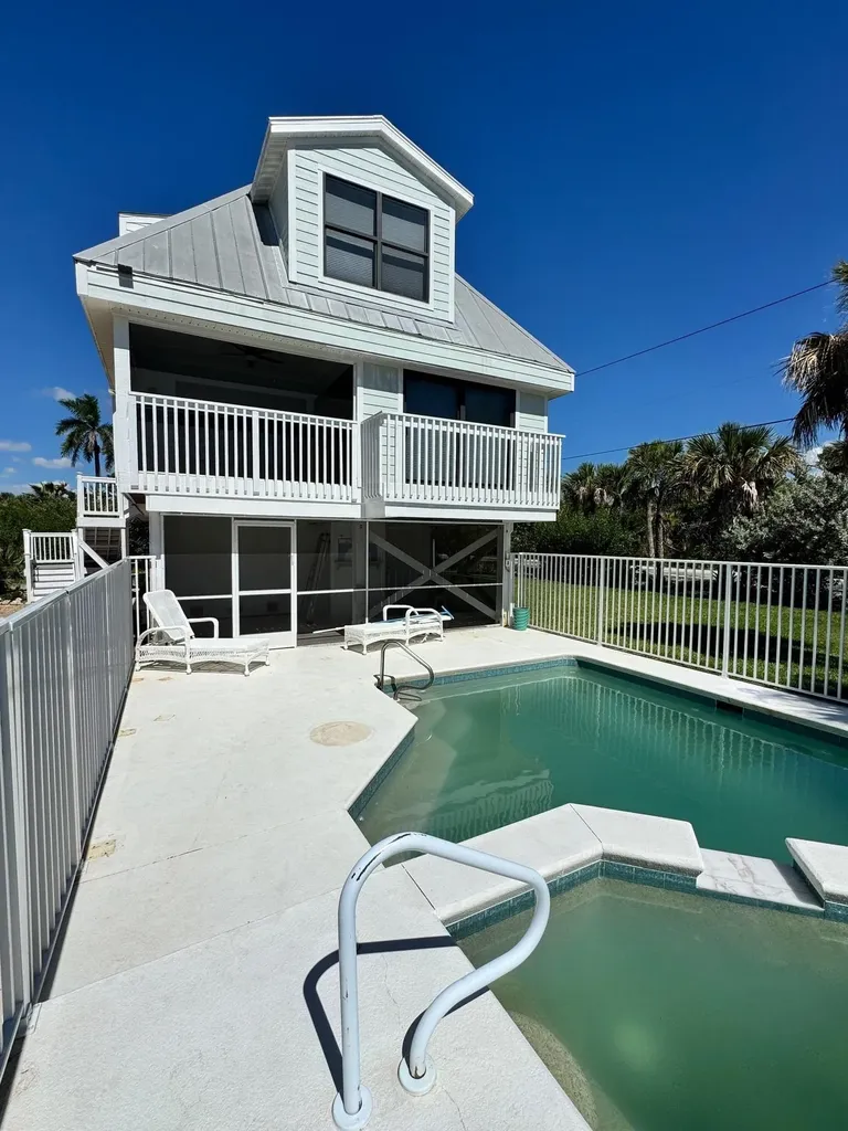 251 Southwinds Drive Sanibel FL 33957