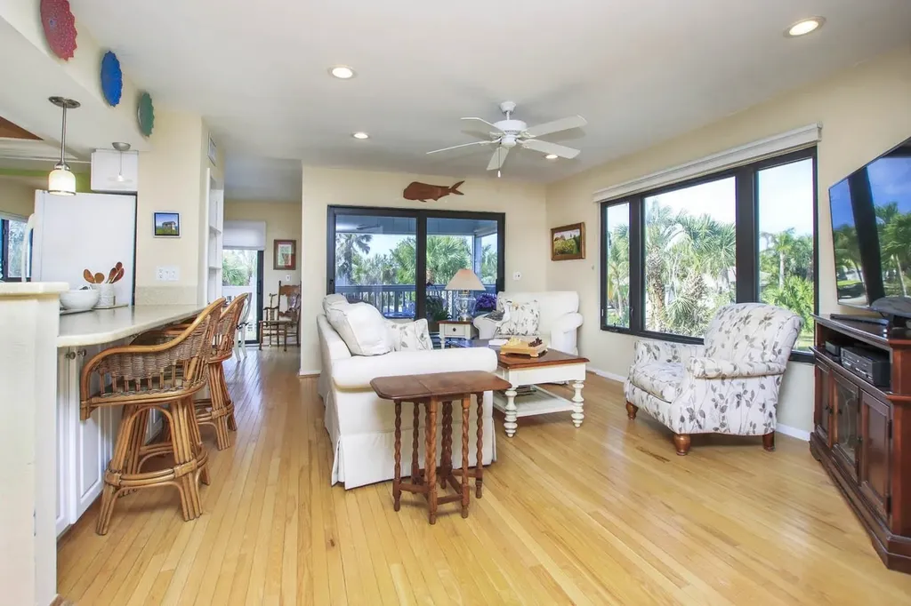 251 Southwinds Drive Sanibel FL 33957