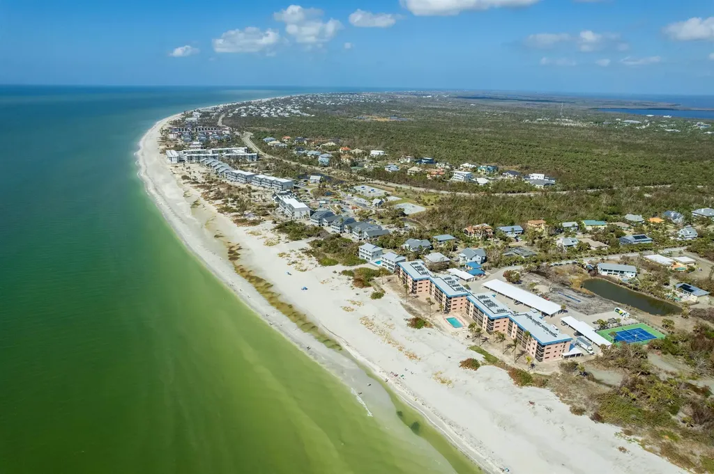 251 Southwinds Drive Sanibel FL 33957