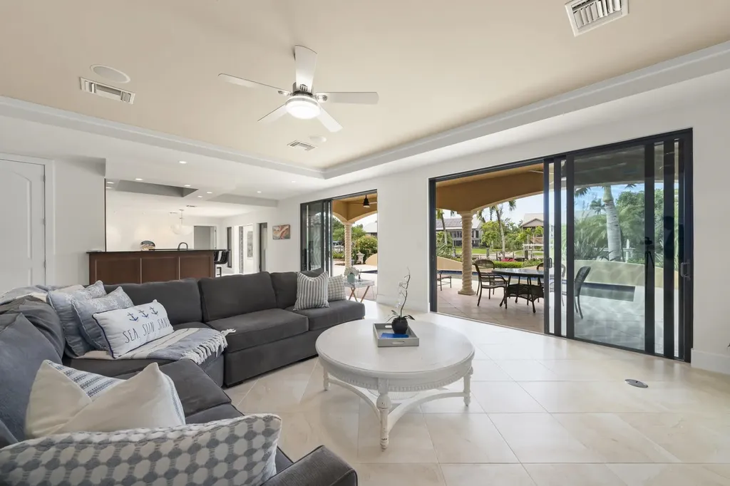 918 Limpet Drive Sanibel FL 33957