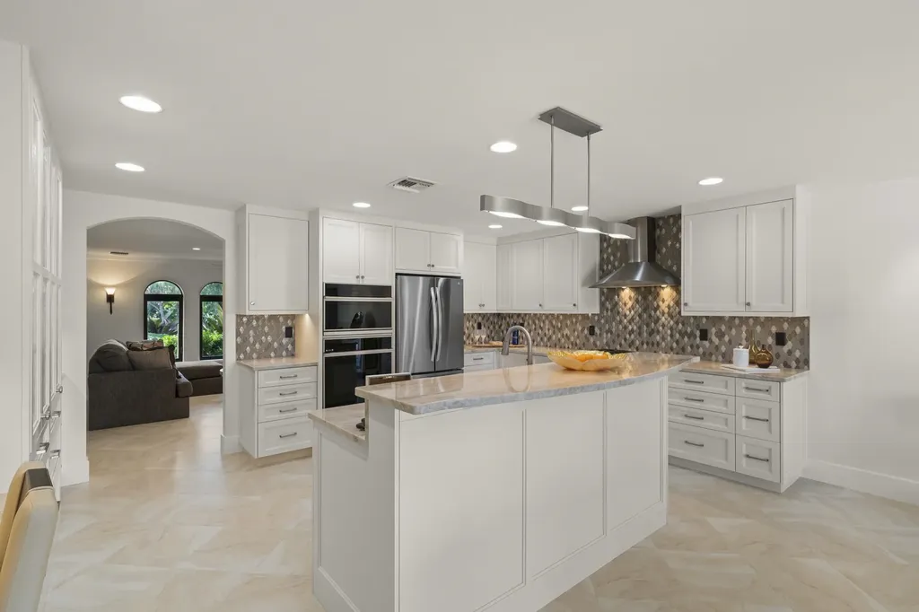 918 Limpet Drive Sanibel FL 33957