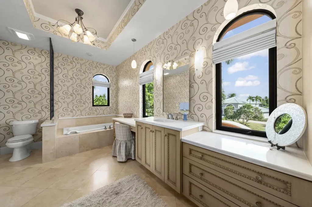 918 Limpet Drive Sanibel FL 33957