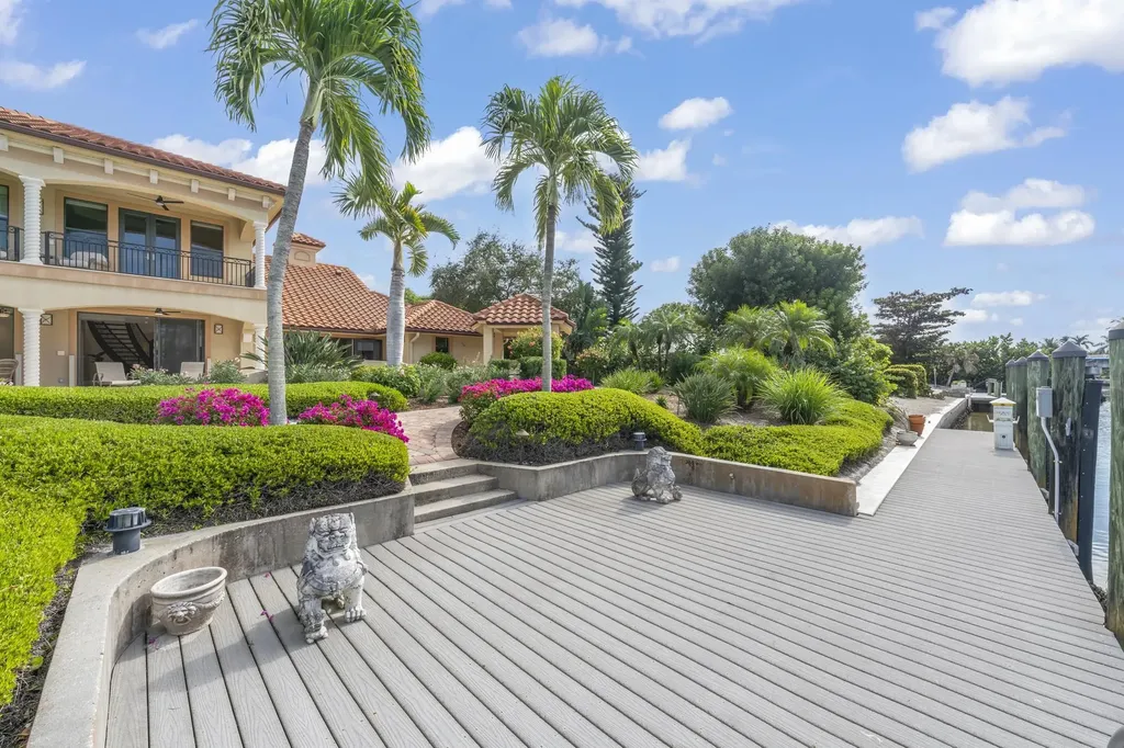 918 Limpet Drive Sanibel FL 33957