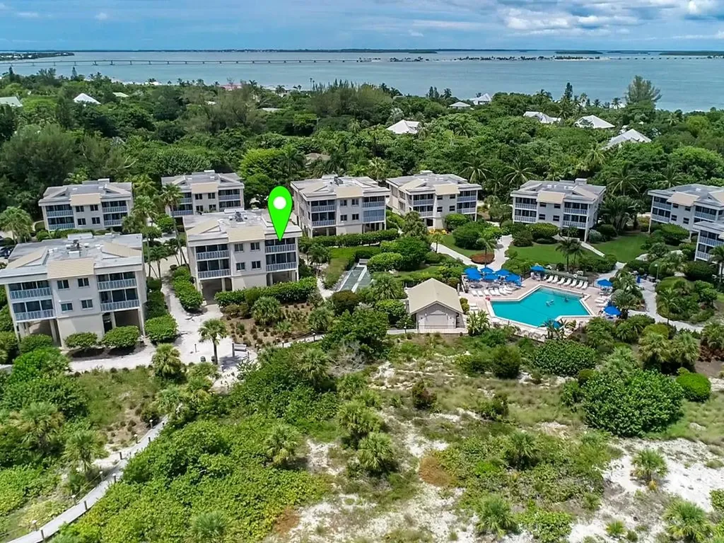 255 Periwinkle Way Sanibel FL 33957