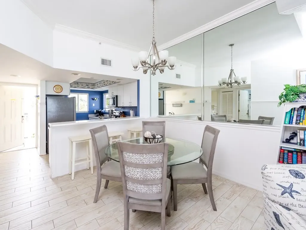 255 Periwinkle Way Sanibel FL 33957
