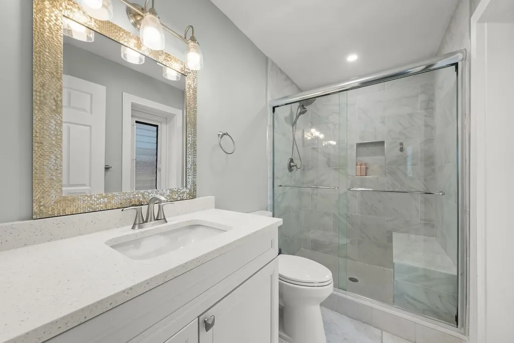 513 Rabbit Road Sanibel FL 33957-3011