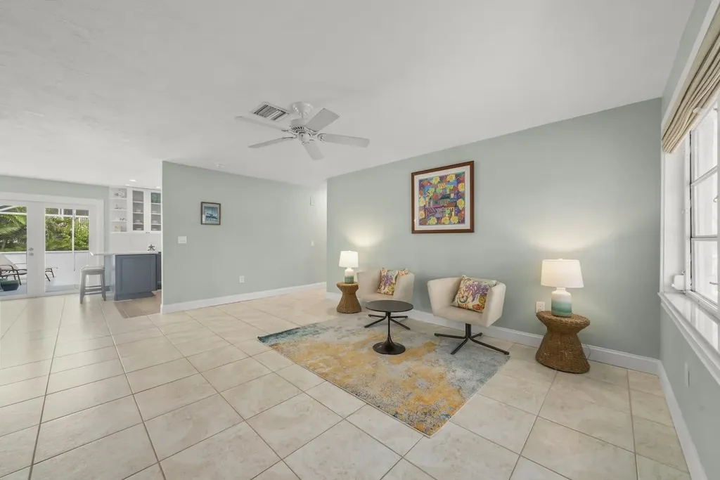 513 Rabbit Road Sanibel FL 33957-3011