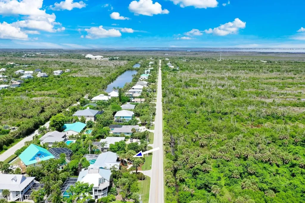 513 Rabbit Road Sanibel FL 33957-3011