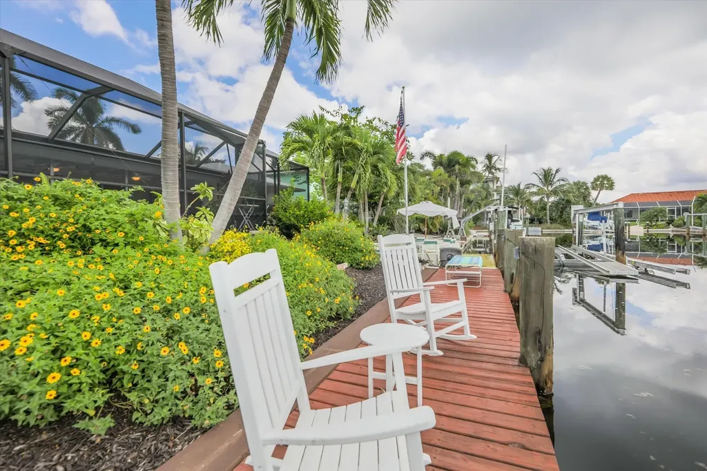 930 Lindgren Boulevard Sanibel FL 33957