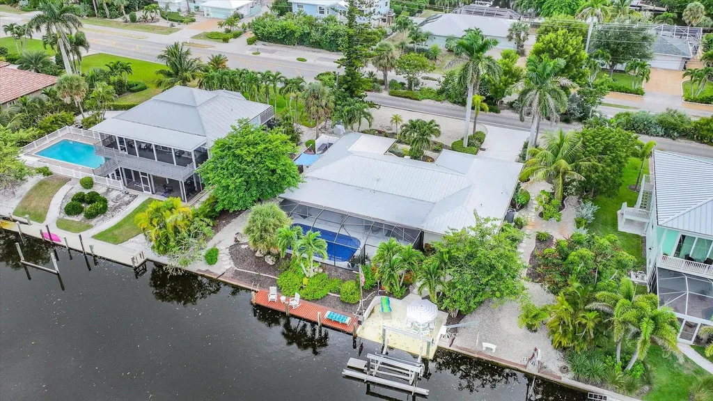 930 Lindgren Boulevard Sanibel FL 33957