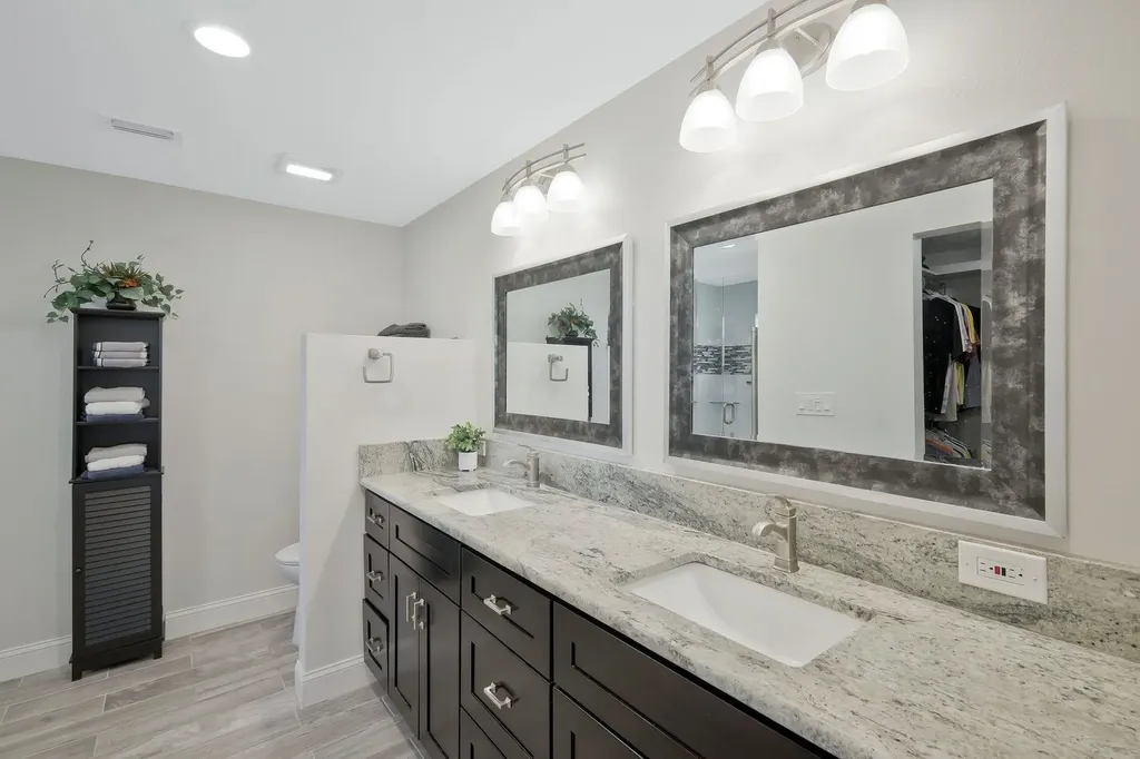 5943 Baker Court Fort Myers FL 33919