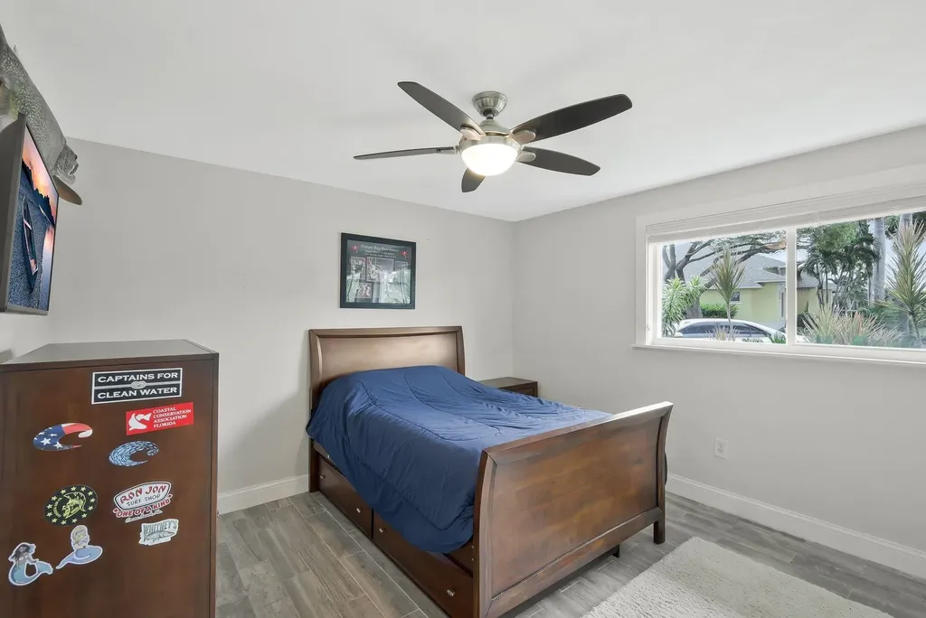 5943 Baker Court Fort Myers FL 33919