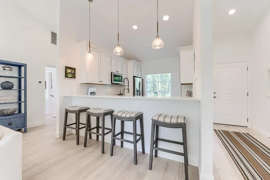 2612 Coconut Drive Sanibel FL 33957