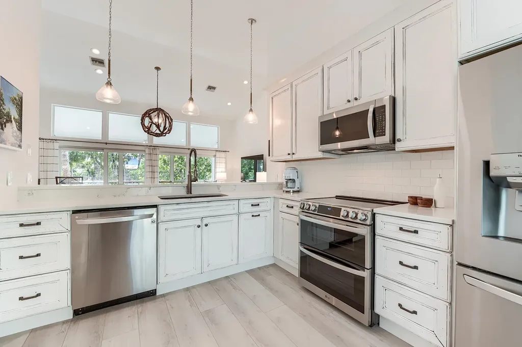 2612 Coconut Drive Sanibel FL 33957