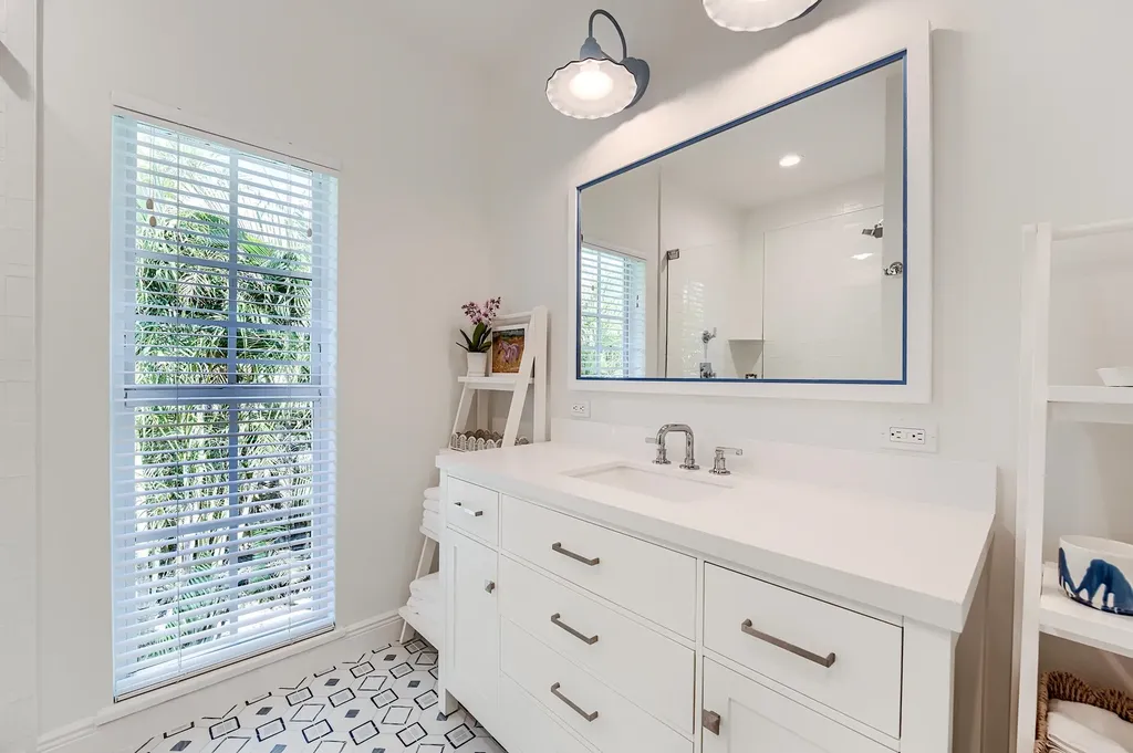 2612 Coconut Drive Sanibel FL 33957