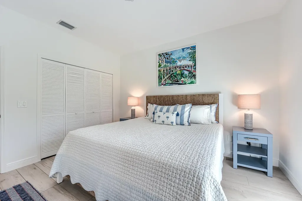 2612 Coconut Drive Sanibel FL 33957