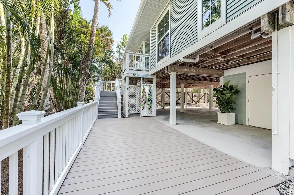 2612 Coconut Drive Sanibel FL 33957