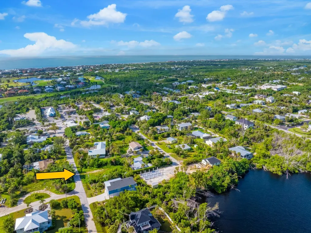 967 Fitzhugh Street Sanibel FL 33957