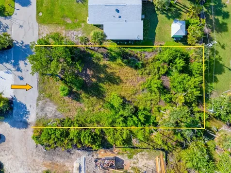 967 Fitzhugh Street Sanibel FL 33957
