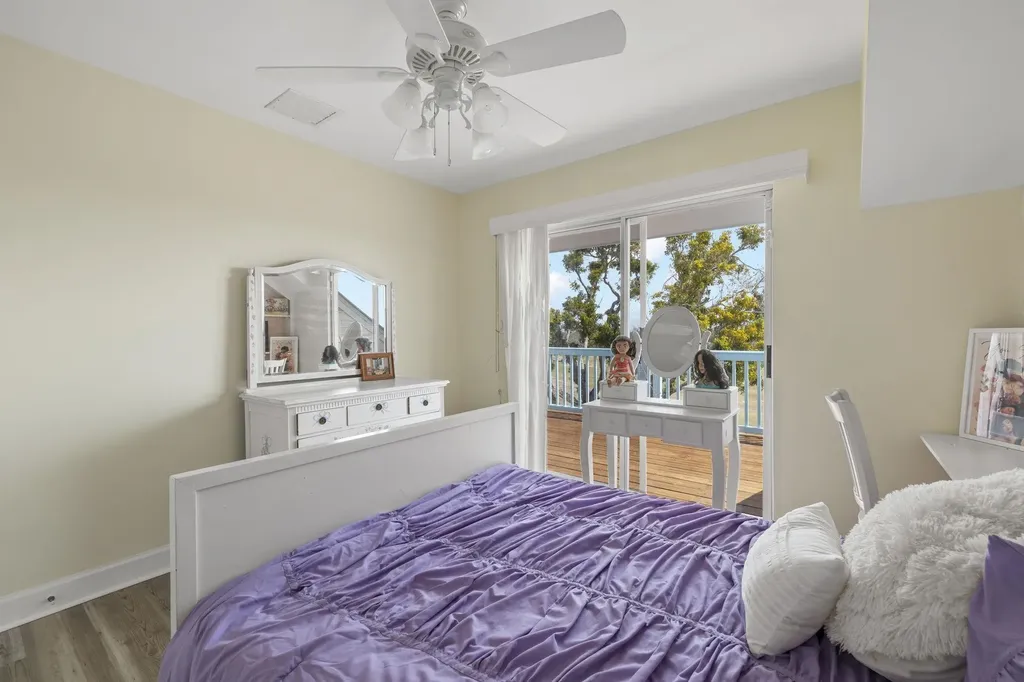 1425 Causey Court Sanibel FL 33957