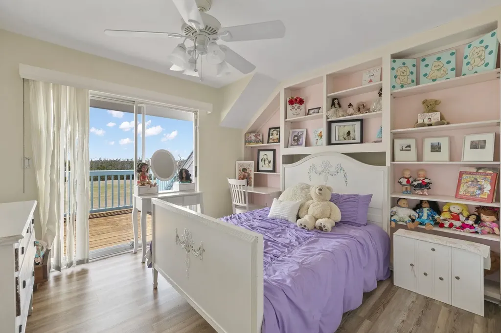 1425 Causey Court Sanibel FL 33957