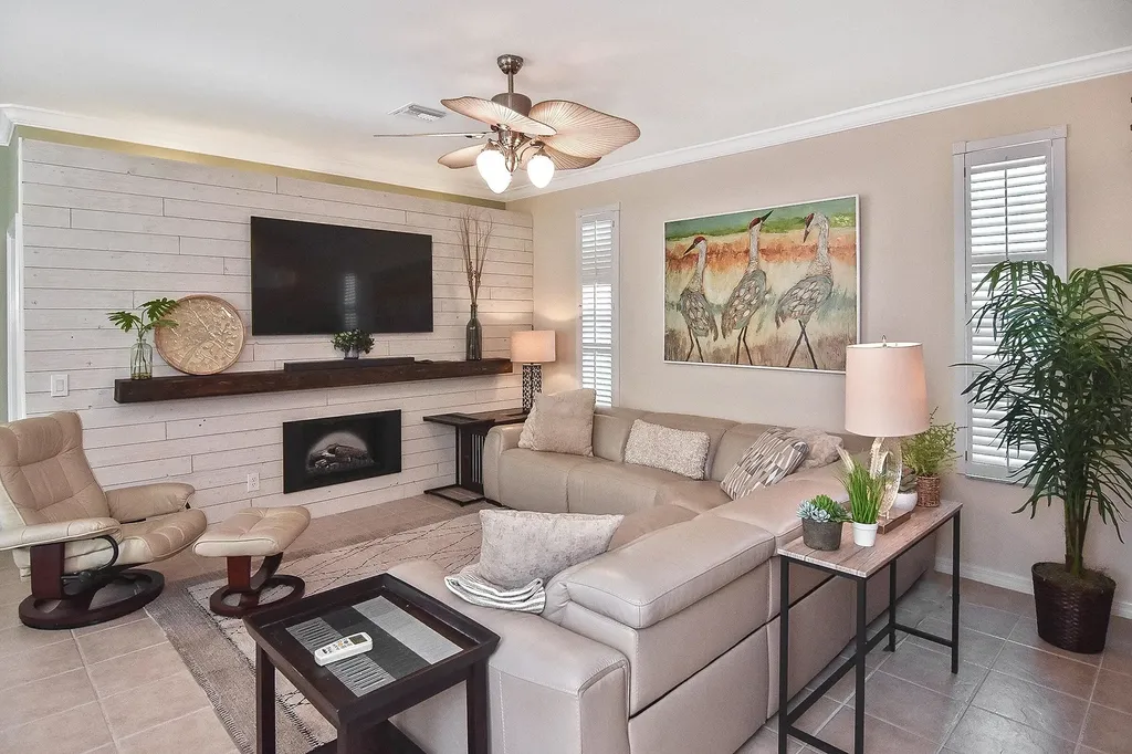 8156 Woodridge Pointe Drive Fort Myers FL 33912