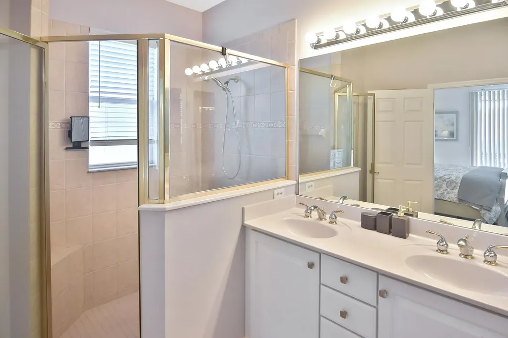 8156 Woodridge Pointe Drive Fort Myers FL 33912