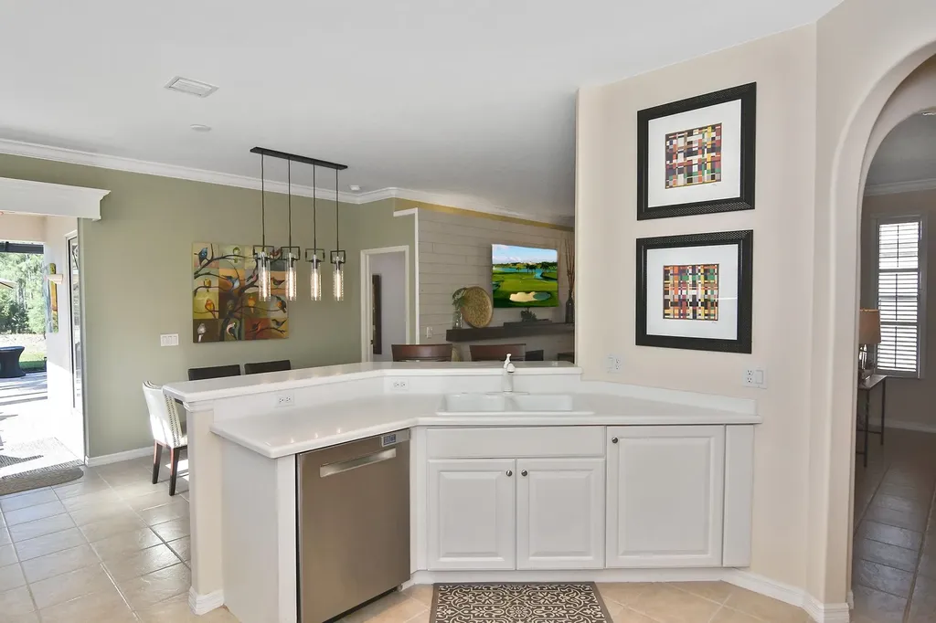 8156 Woodridge Pointe Drive Fort Myers FL 33912