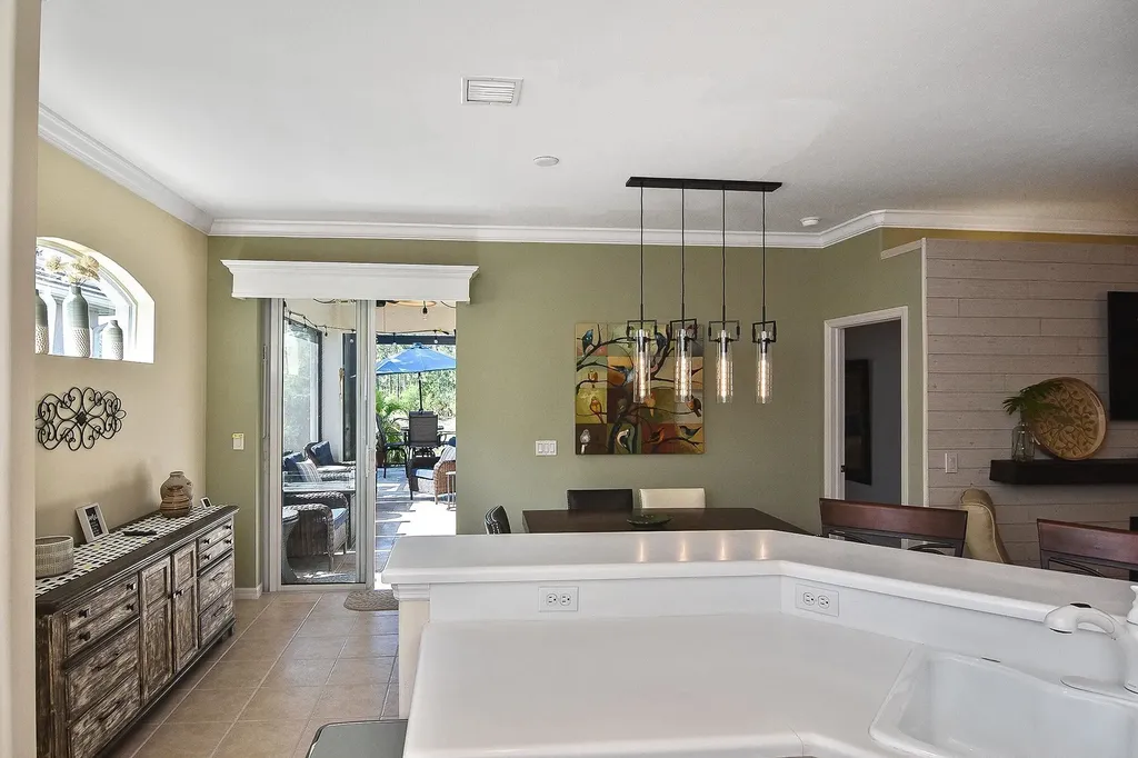 8156 Woodridge Pointe Drive Fort Myers FL 33912