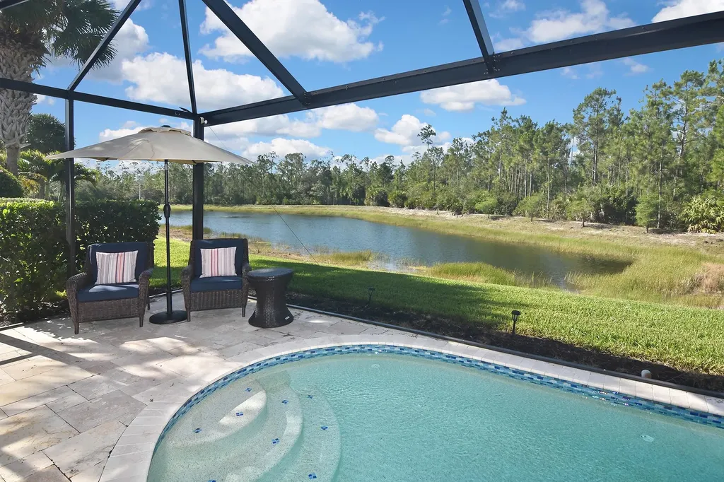 8156 Woodridge Pointe Drive Fort Myers FL 33912
