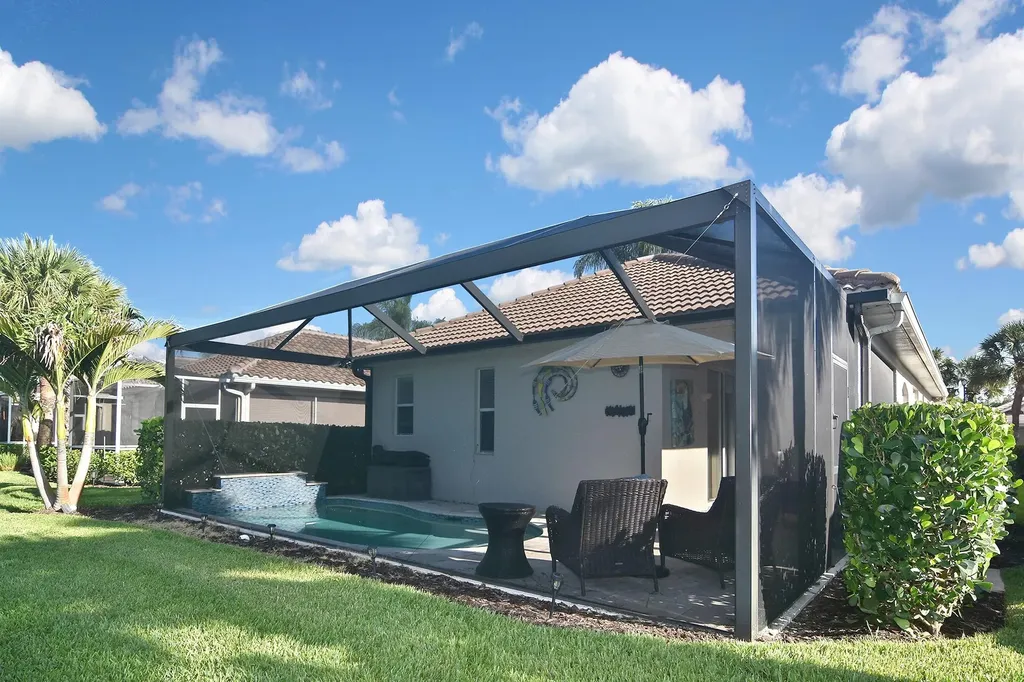 8156 Woodridge Pointe Drive Fort Myers FL 33912