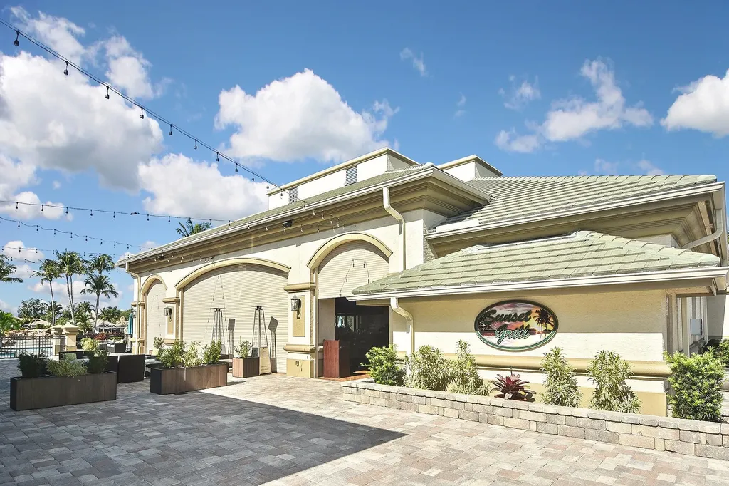 8156 Woodridge Pointe Drive Fort Myers FL 33912