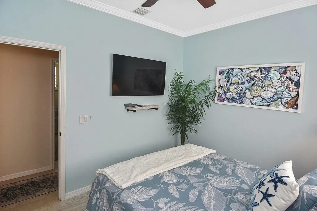 8156 Woodridge Pointe Drive Fort Myers FL 33912