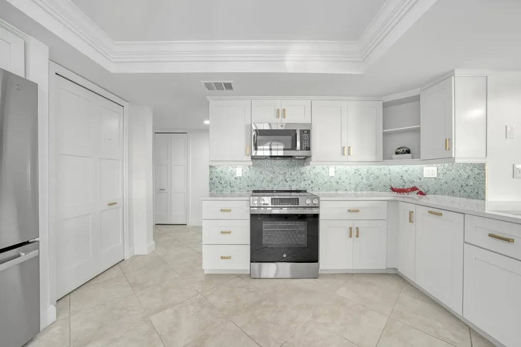 3145 West Gulf Drive Sanibel FL 33957