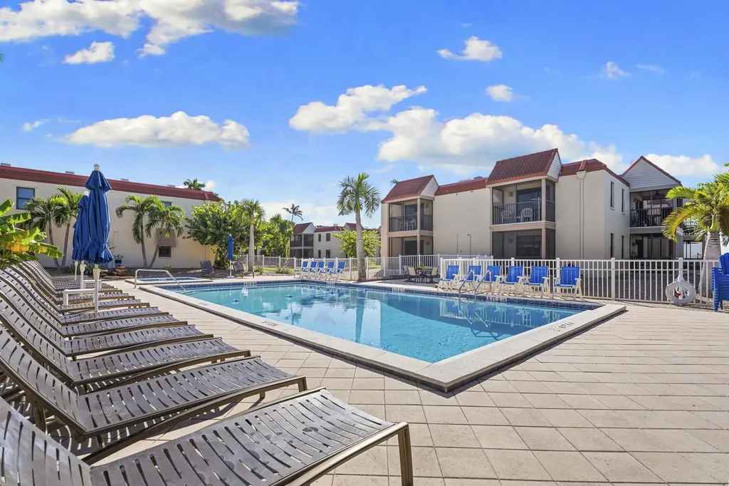 845 E Gulf Drive Sanibel FL 33957