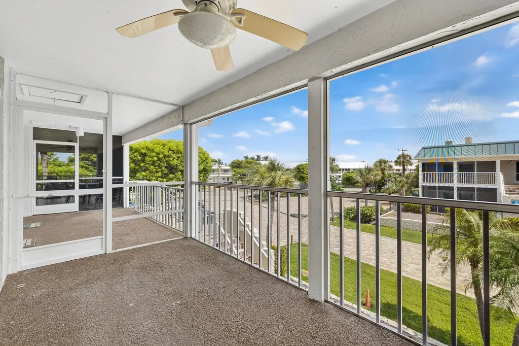 827 E Gulf Drive Sanibel FL 33957