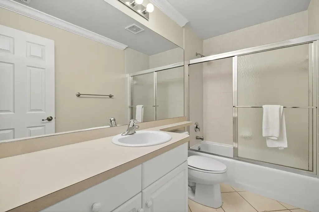 827 E Gulf Drive Sanibel FL 33957