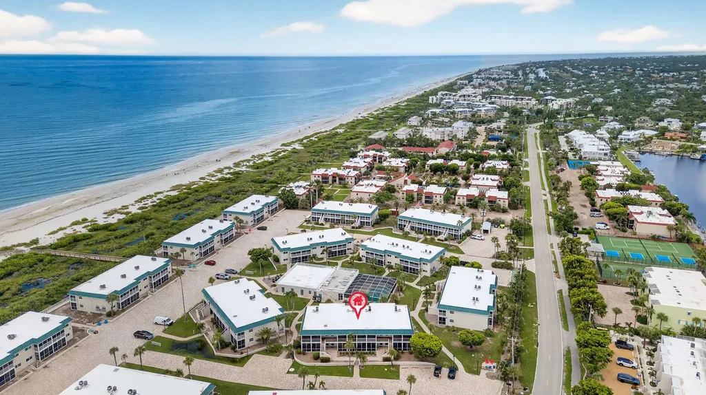 827 E Gulf Drive Sanibel FL 33957