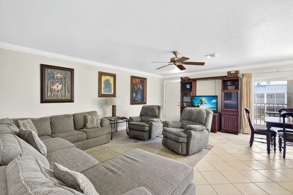 827 E Gulf Drive Sanibel FL 33957