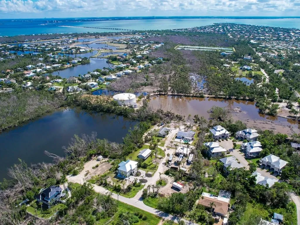 1450-1460 Court Place Sanibel FL 33957