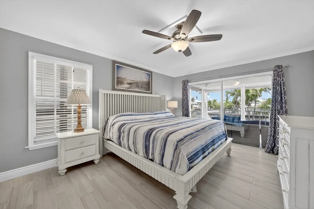 1682 Sabal Palm Drive Sanibel FL 33957