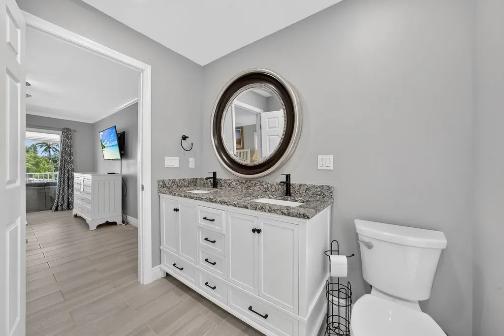 1682 Sabal Palm Drive Sanibel FL 33957